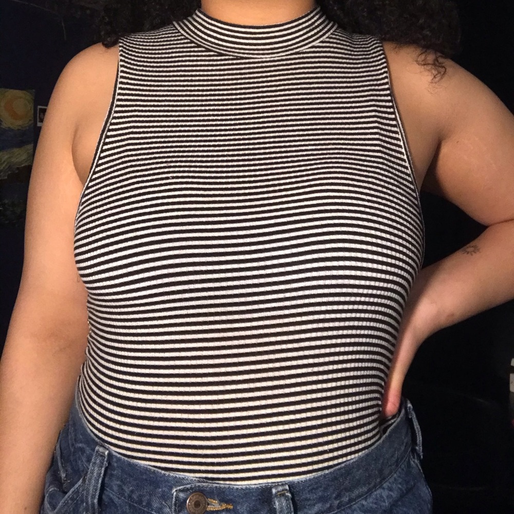 Stripped sleeveless top